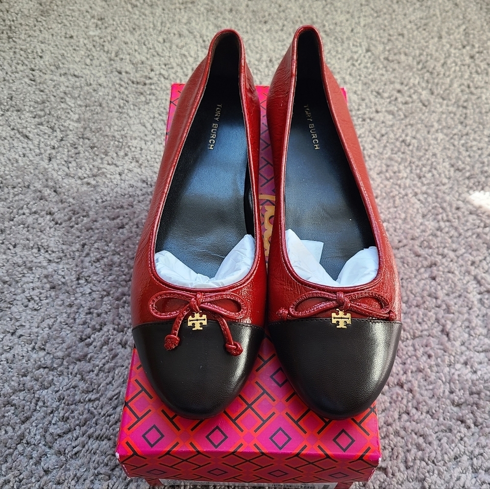 NIB Tory Burch Cap Toe Ballet Flat